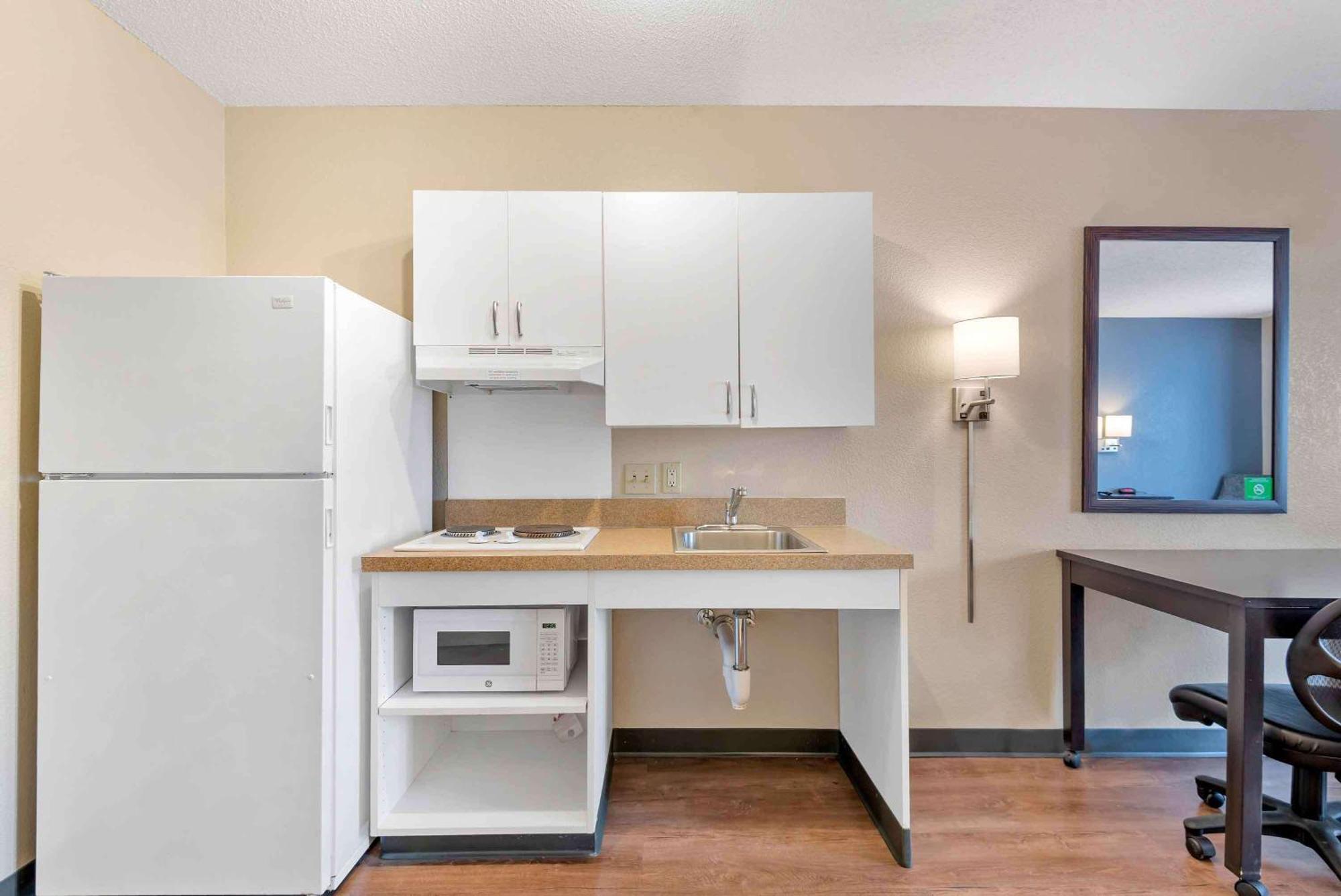Extended Stay America Select Suites - Charlotte - Airport Exterior foto