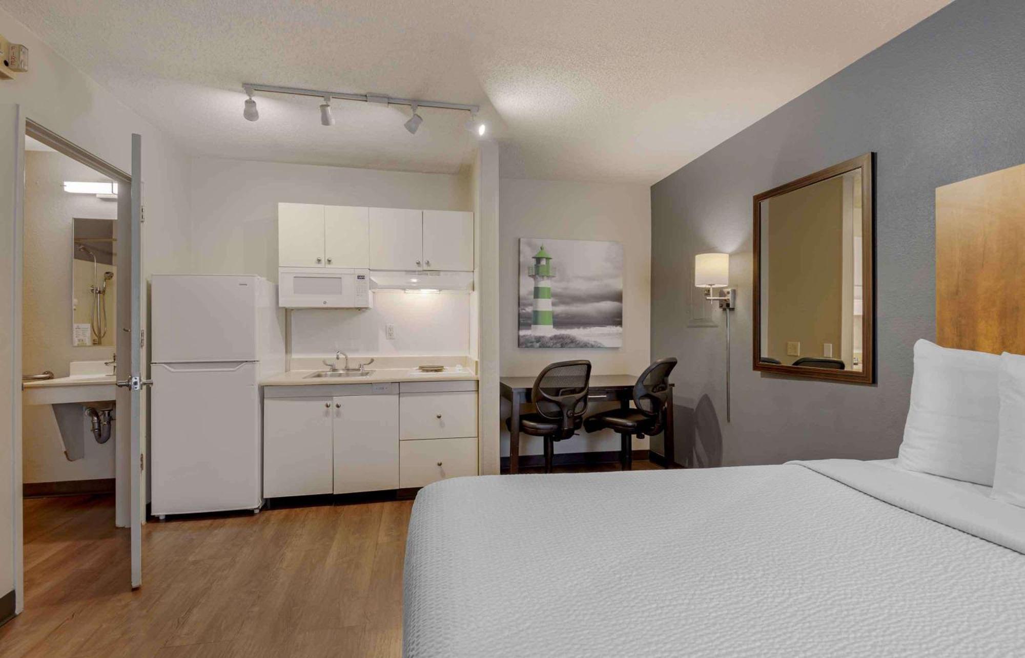Extended Stay America Select Suites - Charlotte - Airport Exterior foto
