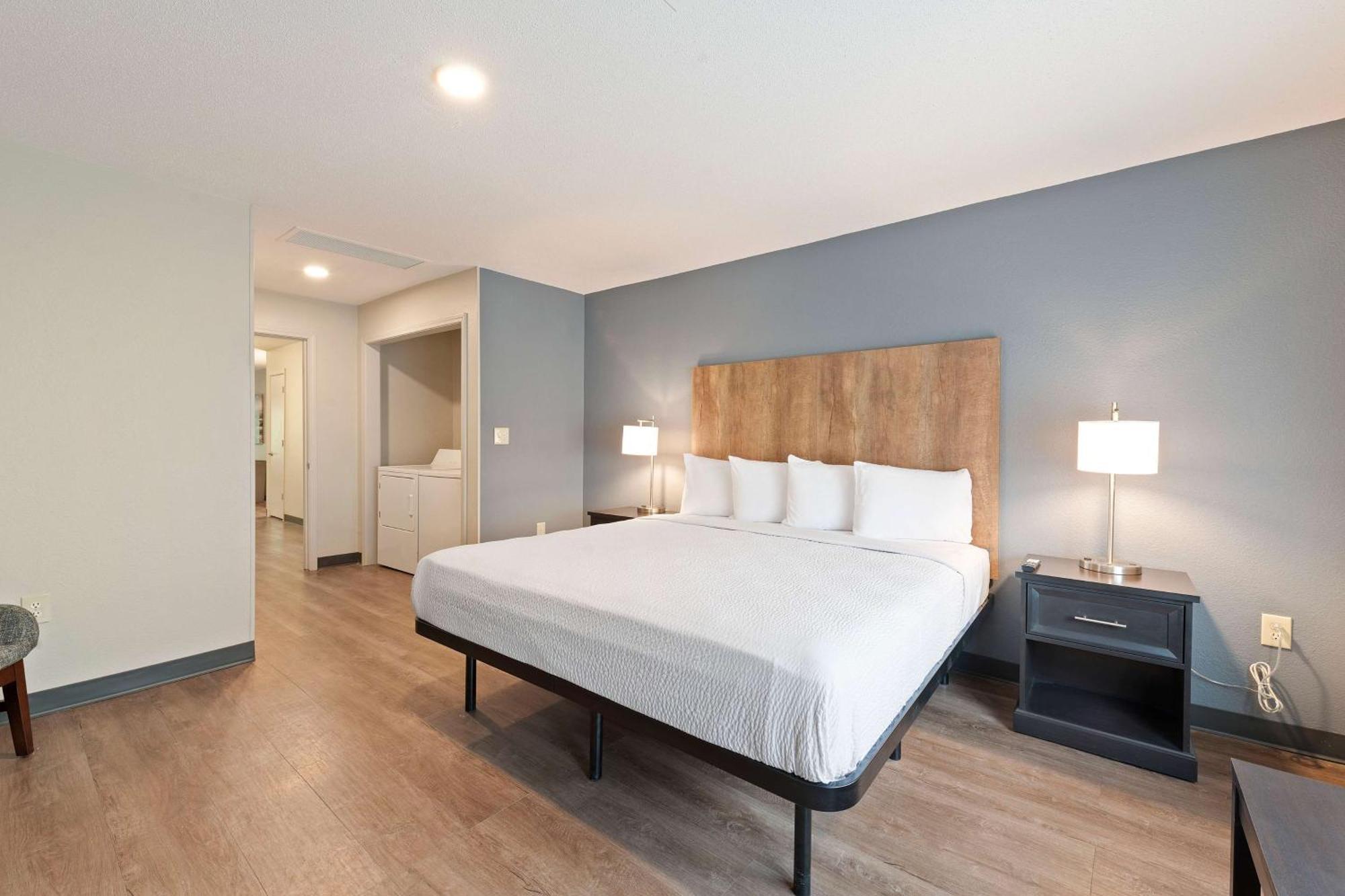 Extended Stay America Select Suites - Charlotte - Airport Exterior foto